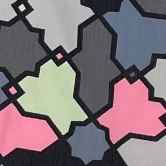 Sweaty Betty Zero Gravity Cropped Mesh Panels pant - Picture 9 of 10